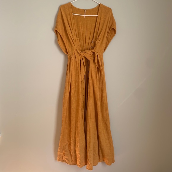 Free People Dresses & Skirts - 🧡Pretty Free People button down dress🧡